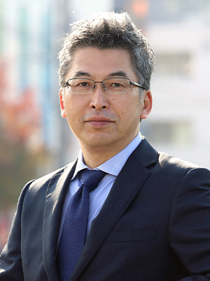 志馬　伸朗