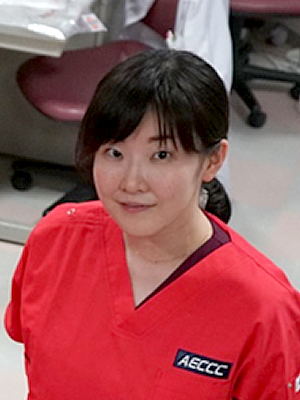 田邉　優子