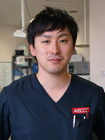 芳野　由弥